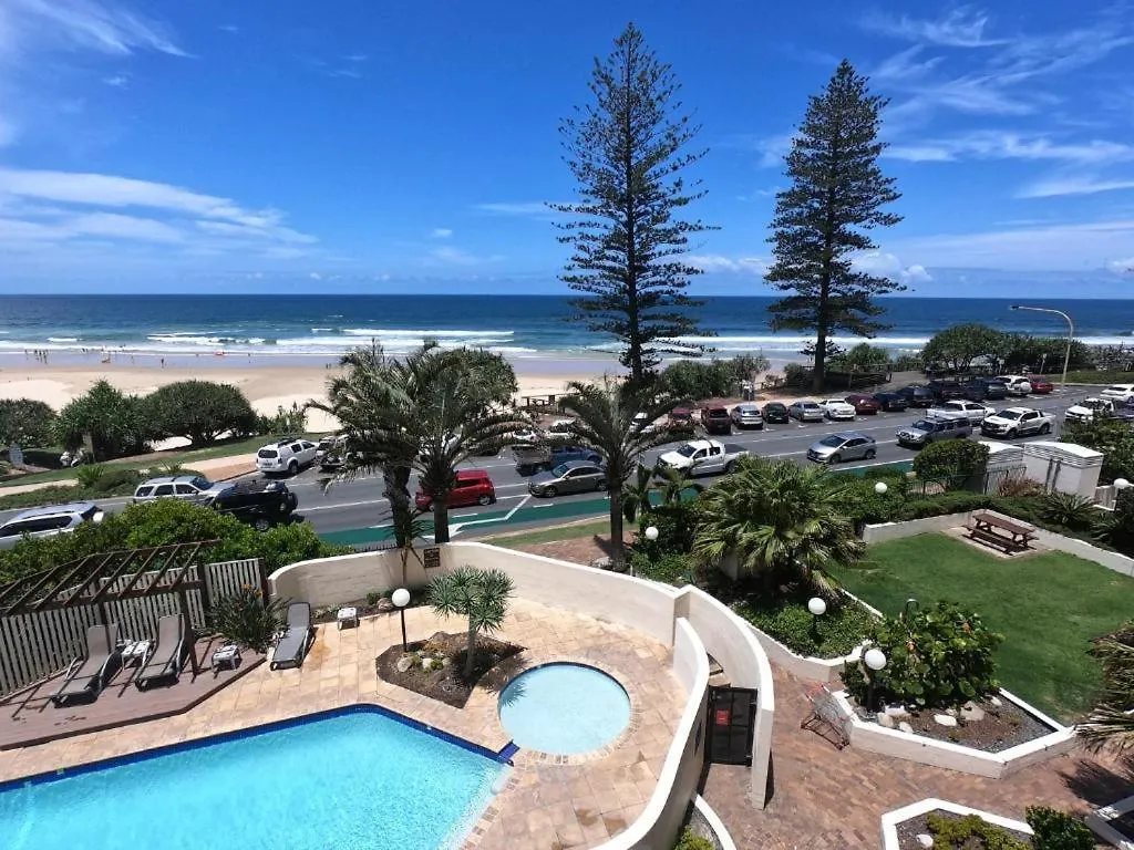 Deluxe Two Bedroom Apartment With Ocean Views Coolum Beach