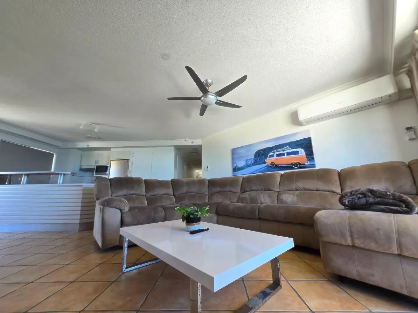 Deluxe Two Bedroom Apartment With Ocean Views Coolum Beach